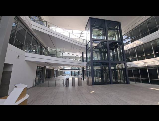 BUSINESS PROPERTY TO RENT IN WATERFALL